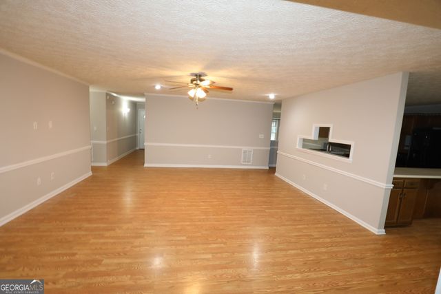 2447 Martin Mill Road, Newnan, GA 30263