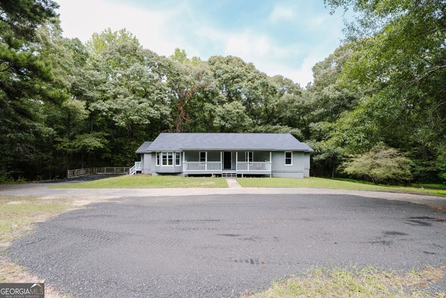 2447 Martin Mill Road, Newnan, GA 30263
