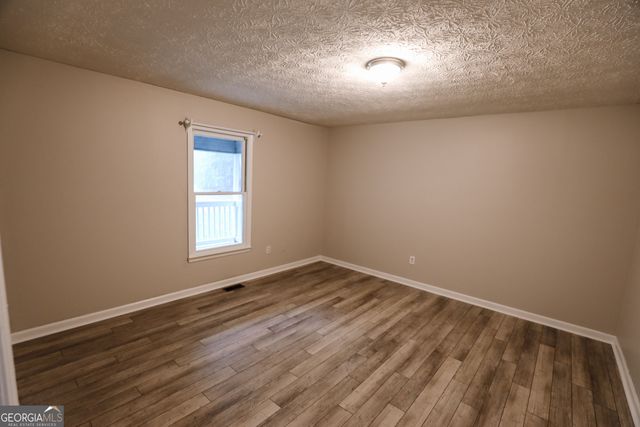2447 Martin Mill Road, Newnan, GA 30263