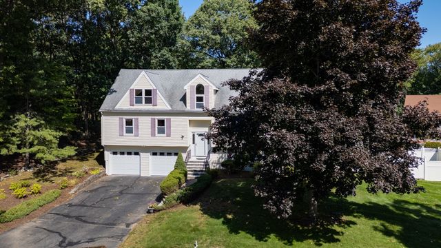 4 Quail Run Rd, Wilmington, MA 01887