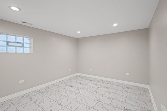 7704 S Honore Street, Chicago, IL 60620