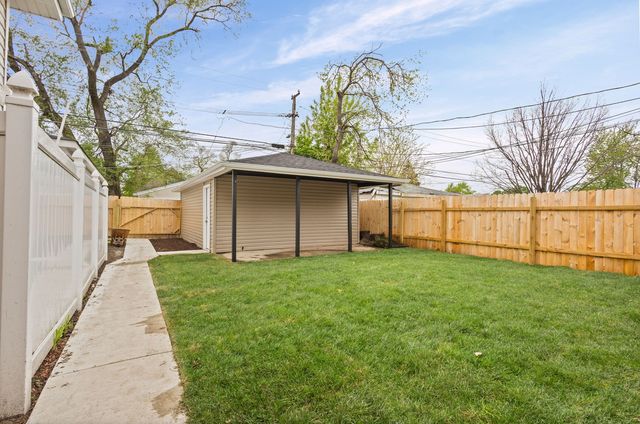 7704 S Honore Street, Chicago, IL 60620