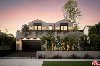 4165 Nagle Avenue, Sherman Oaks, CA 91423