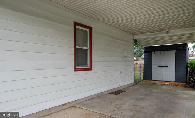 41 SHIRLEY DR, Middletown, PA 17057