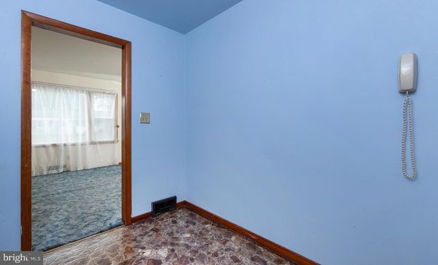 41 SHIRLEY DR, Middletown, PA 17057