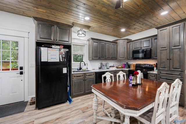 150 County Road 1034, Rainsville, AL 35986