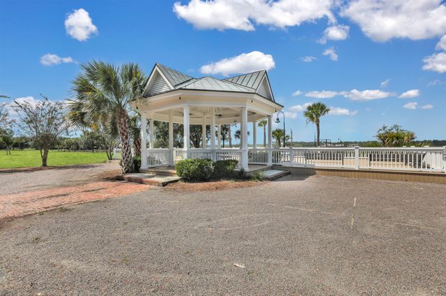 2267 N Marsh Drive, Mount Pleasant, SC 29466