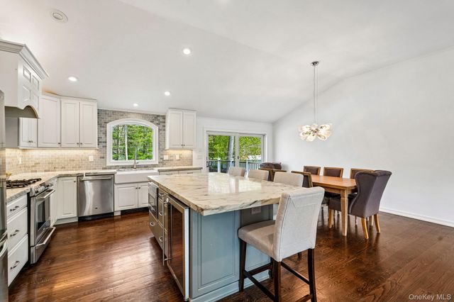10 Little Brook Lane, New City, NY 10956
