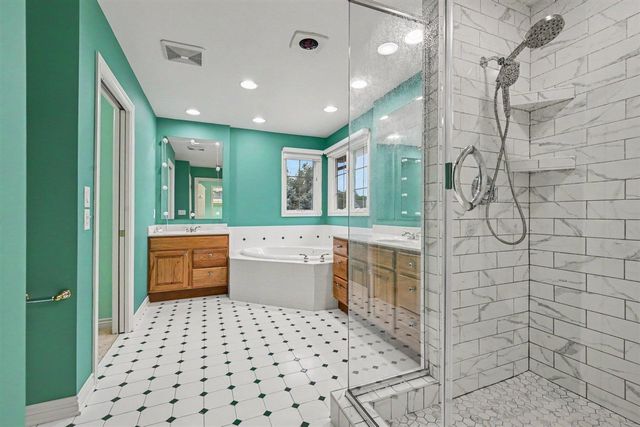 6462 Bayfield Drive, Kalamazoo, MI 49009