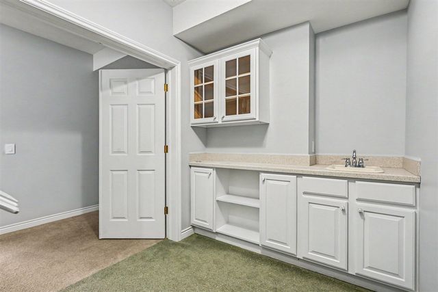 6462 Bayfield Drive, Kalamazoo, MI 49009