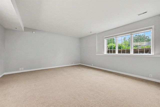 6462 Bayfield Drive, Kalamazoo, MI 49009