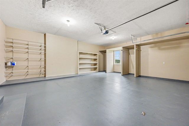 6462 Bayfield Drive, Kalamazoo, MI 49009