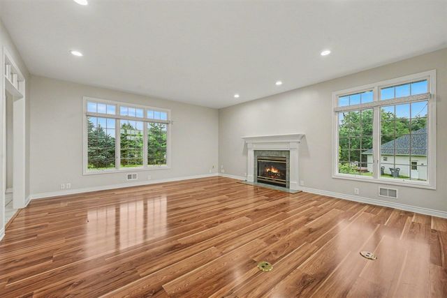6462 Bayfield Drive, Kalamazoo, MI 49009