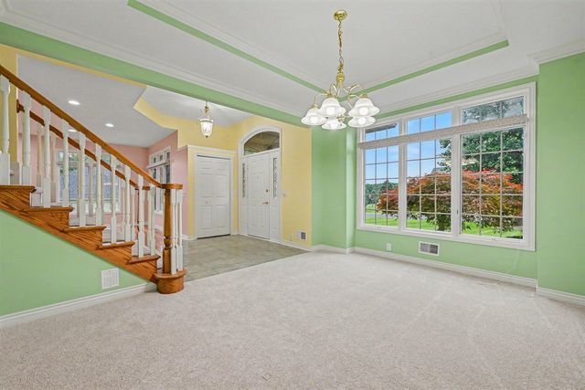 6462 Bayfield Drive, Kalamazoo, MI 49009