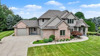 6462 Bayfield Drive, Kalamazoo, MI 49009