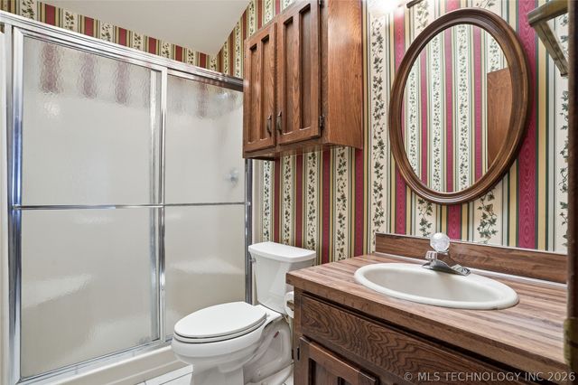 6212 S SANDUSKY Avenue, Tulsa, OK 74136