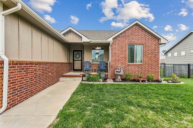 3312 N Emerson St, Derby, KS 67037