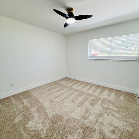 1601 Juneau Street, Grand Prairie, TX 75050