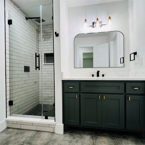 1601 Juneau Street, Grand Prairie, TX 75050