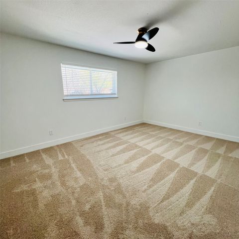 1601 Juneau Street, Grand Prairie, TX 75050