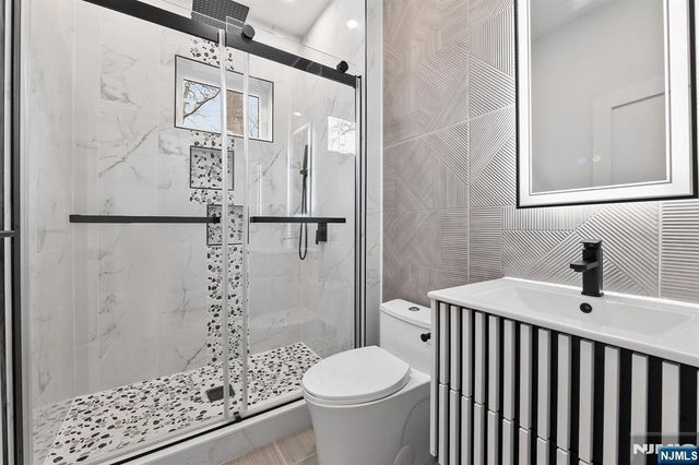 508 Mountain Avenue, Twp Of Washington, NJ 07676