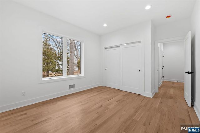 508 Mountain Avenue, Twp Of Washington, NJ 07676