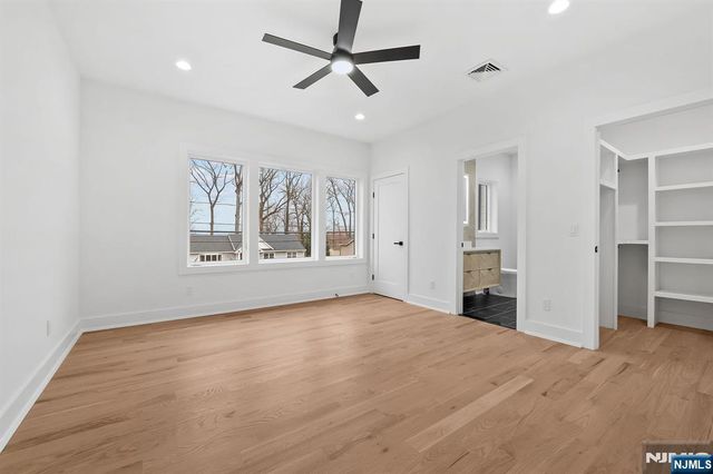 508 Mountain Avenue, Twp Of Washington, NJ 07676