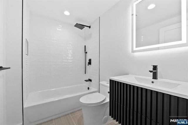 508 Mountain Avenue, Twp Of Washington, NJ 07676