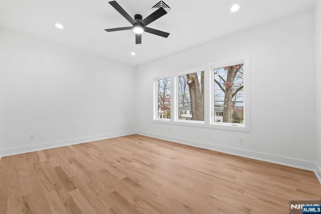 508 Mountain Avenue, Twp Of Washington, NJ 07676