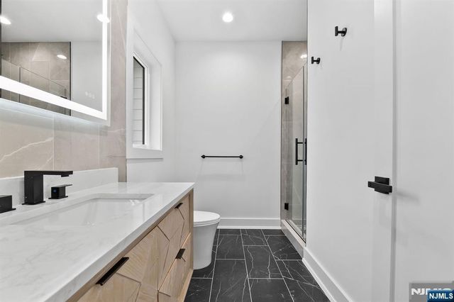 508 Mountain Avenue, Twp Of Washington, NJ 07676