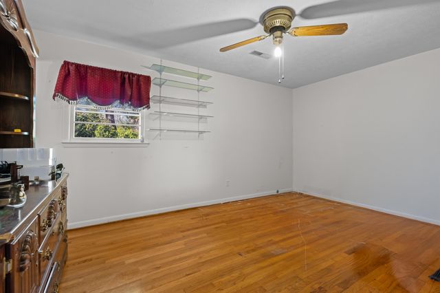 3422 Longwood Ln., Conway, SC 29527