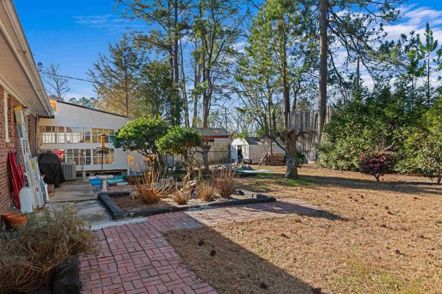3422 Longwood Ln., Conway, SC 29527