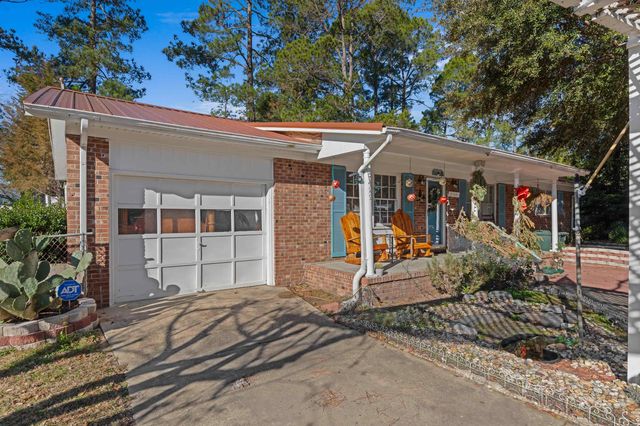 3422 Longwood Ln., Conway, SC 29527