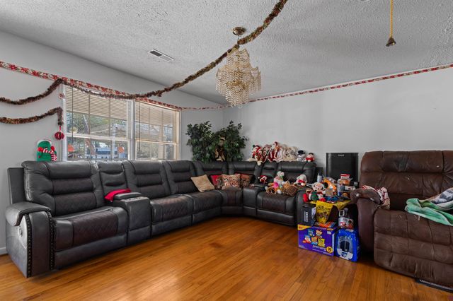 3422 Longwood Ln., Conway, SC 29527