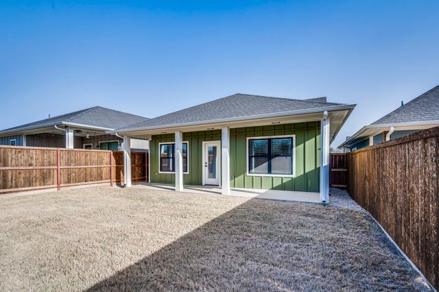 312 Woodside Trail, Waxahachie, TX 75165