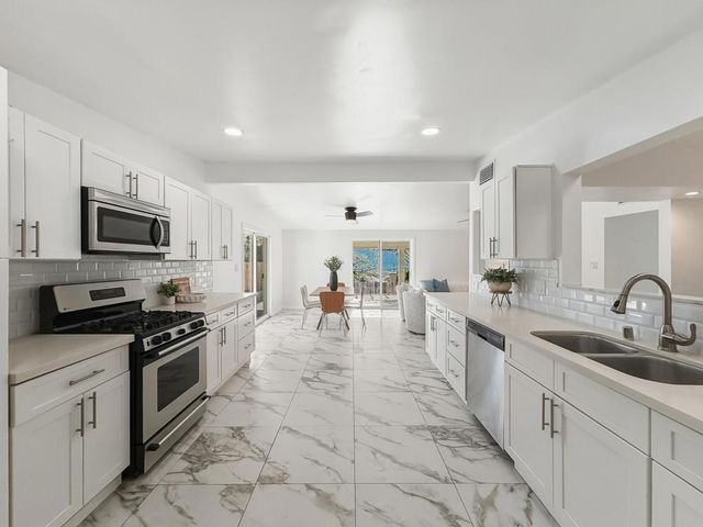 12811 Catalpa Avenue, Desert Hot Springs, CA 92240