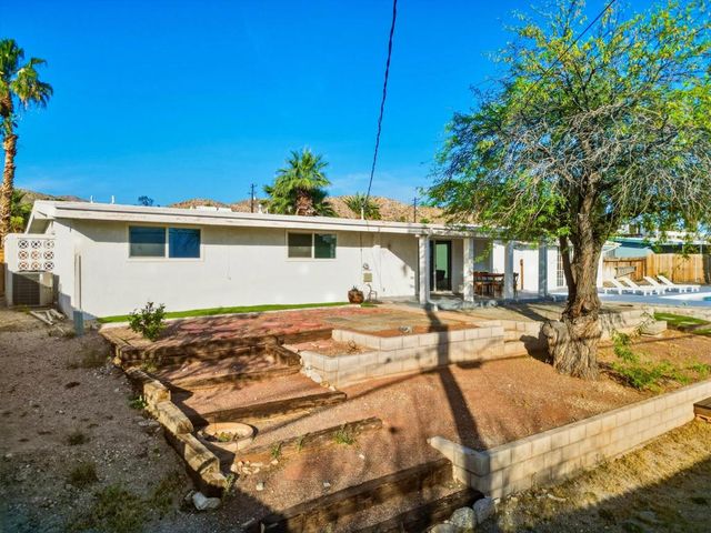 12811 Catalpa Avenue, Desert Hot Springs, CA 92240
