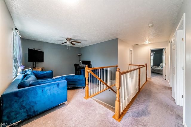 6382 Stonehaven Lane, Bedford Heights, OH 44146
