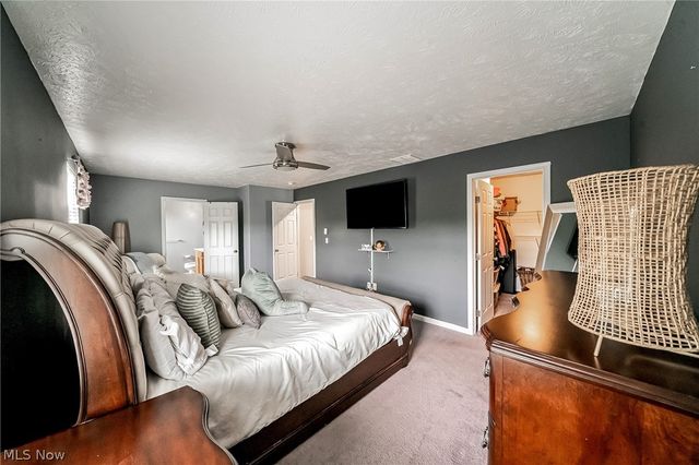 6382 Stonehaven Lane, Bedford Heights, OH 44146