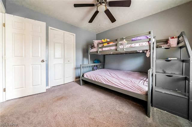 6382 Stonehaven Lane, Bedford Heights, OH 44146