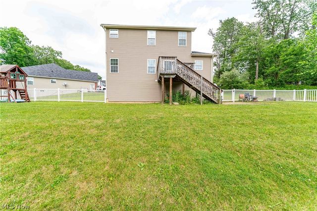 6382 Stonehaven Lane, Bedford Heights, OH 44146