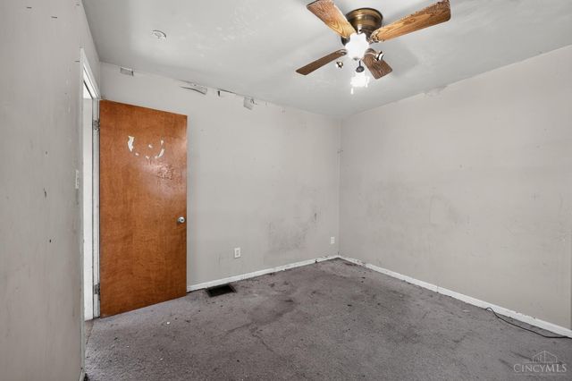 364 Ingram Road, Greenhills, OH 45218