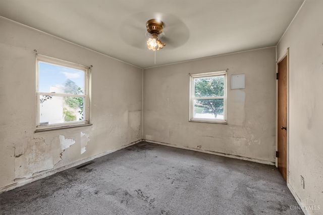 364 Ingram Road, Greenhills, OH 45218
