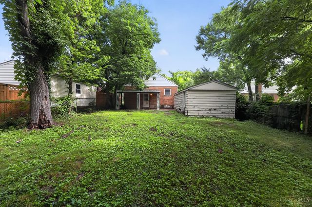 364 Ingram Road, Greenhills, OH 45218