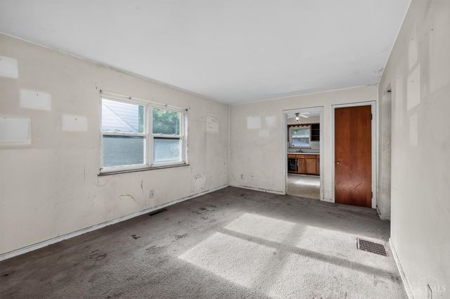 364 Ingram Road, Greenhills, OH 45218