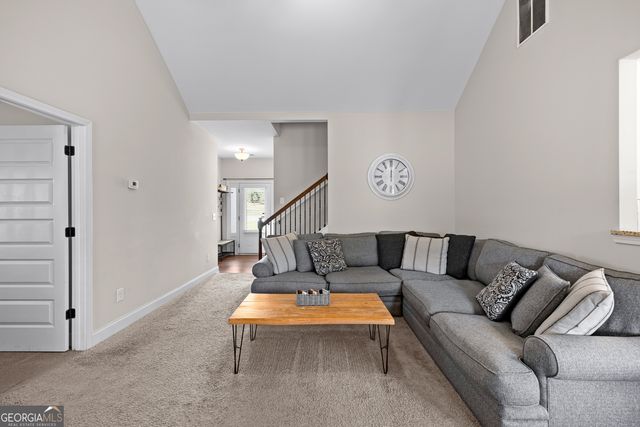 1204 Hembree Way, Griffin, GA 30223
