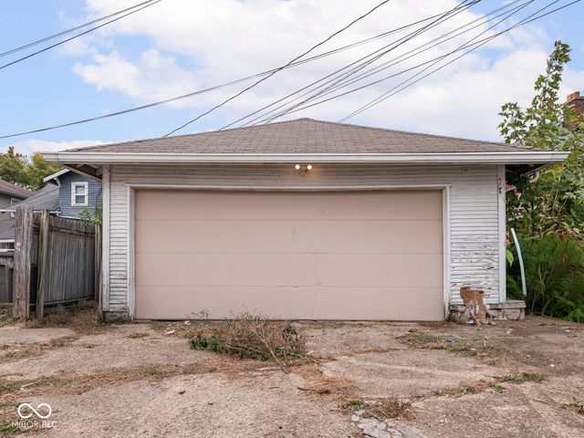 509 N Bosart Avenue, Indianapolis, IN 46201