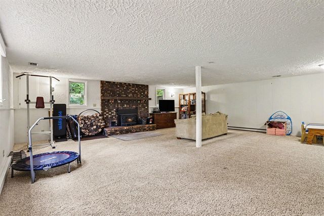 24108 Oak Lane, Mattawan, MI 49071