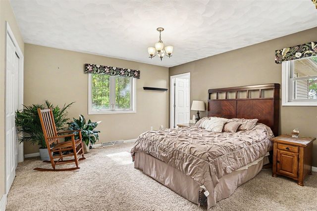 24108 Oak Lane, Mattawan, MI 49071