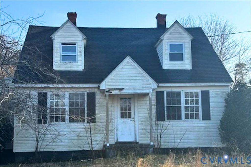424 Lake Rd, Lottsburg, VA 22511